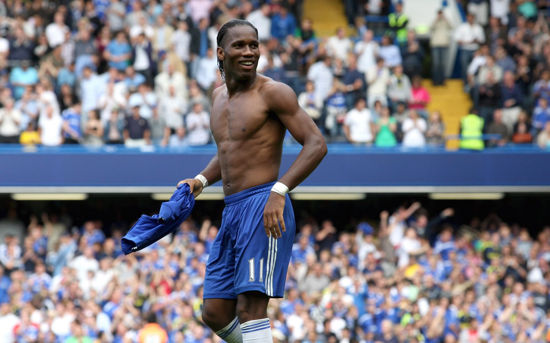 英超决战，教练点赞球队，英超决赛直播